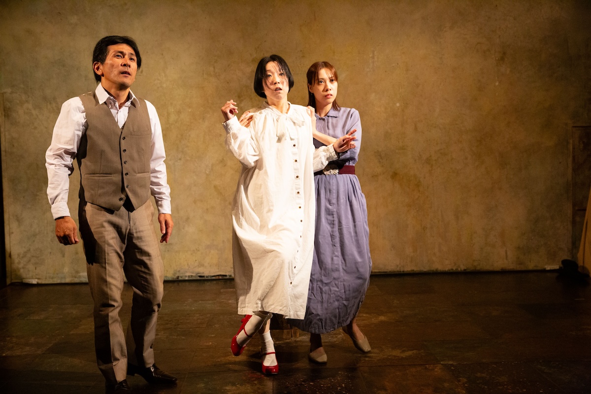 親子で観る童話劇「赤いくつ」(日)