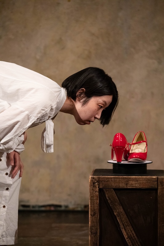 親子で観る童話劇「赤いくつ」(水)